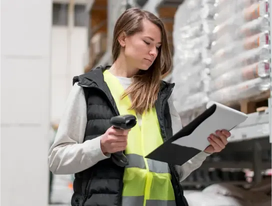 worker with tablet